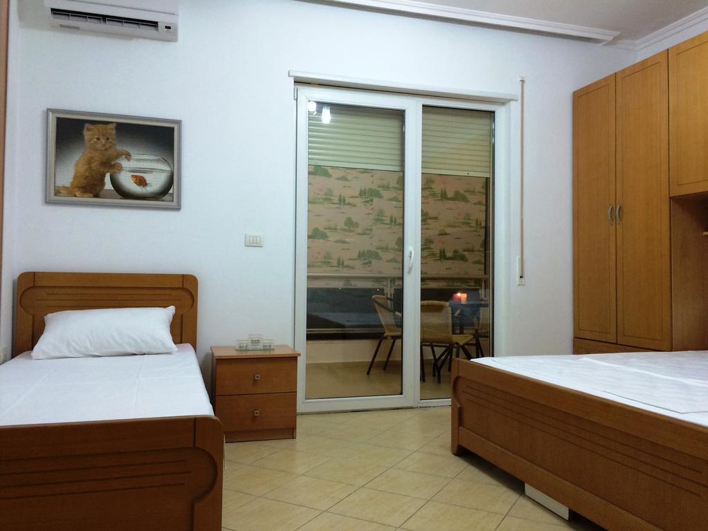 Golem Apartments Quarto foto